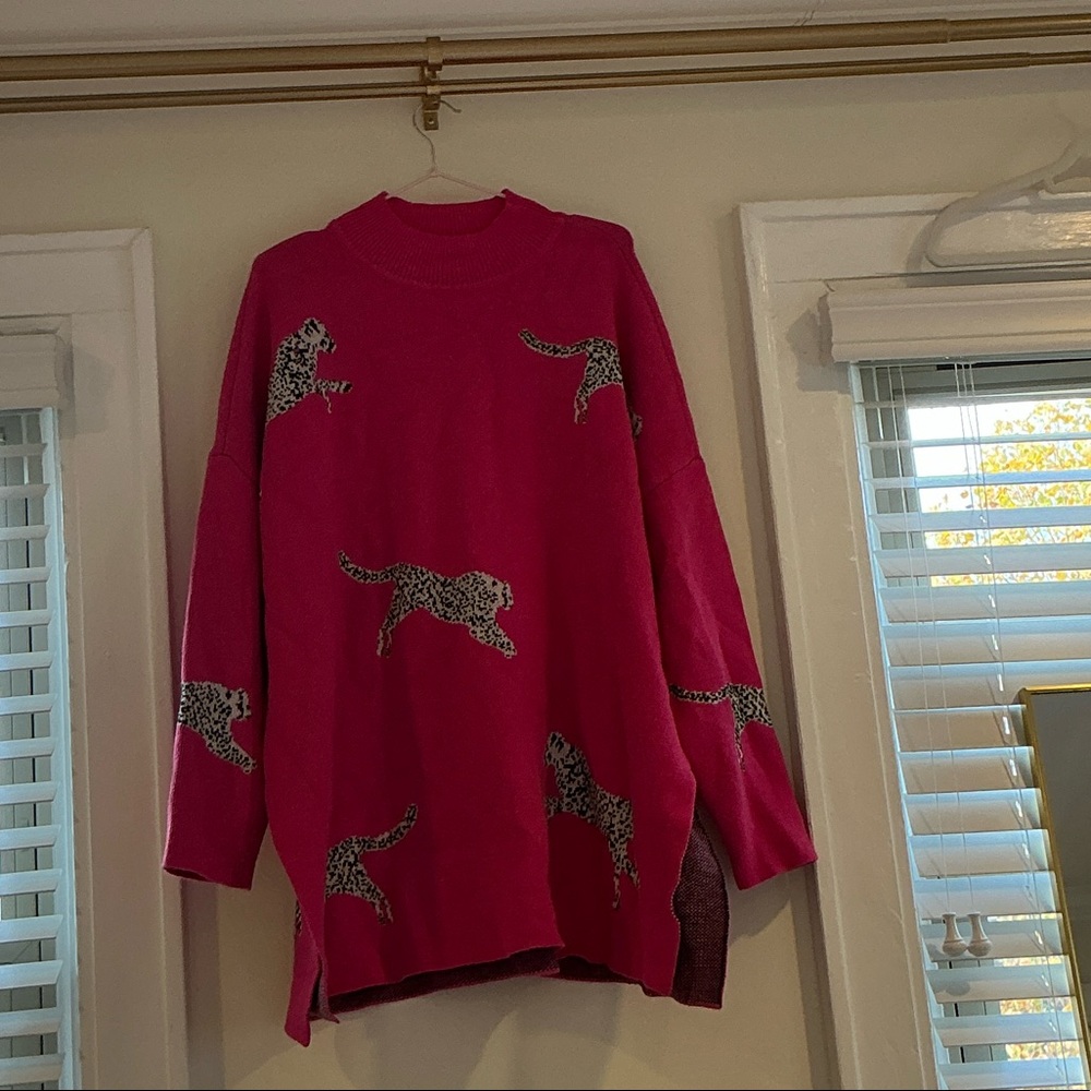 Pink Leopard Print Women's Sweater